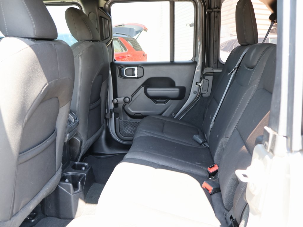 2022 Jeep Wrangler Unlimited Sport photo 16