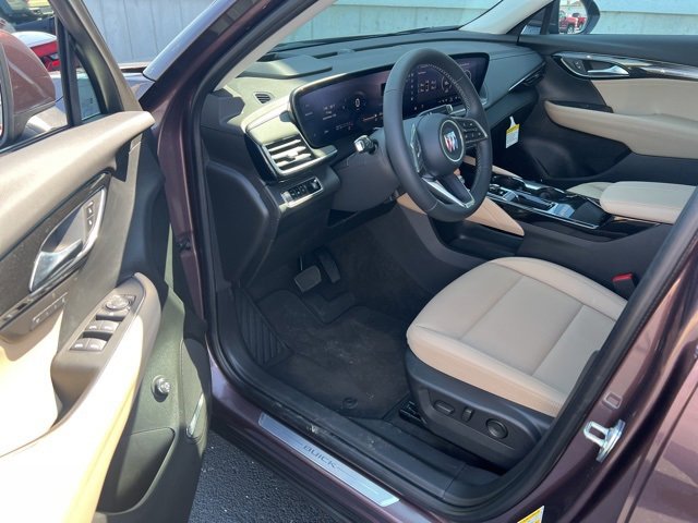 2025 Buick Envision Preferred photo 6