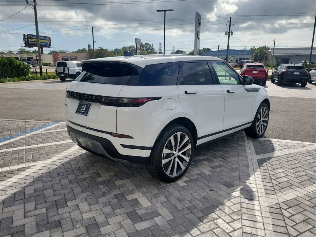 2026 Land Rover Range Rover Evoque S photo 5