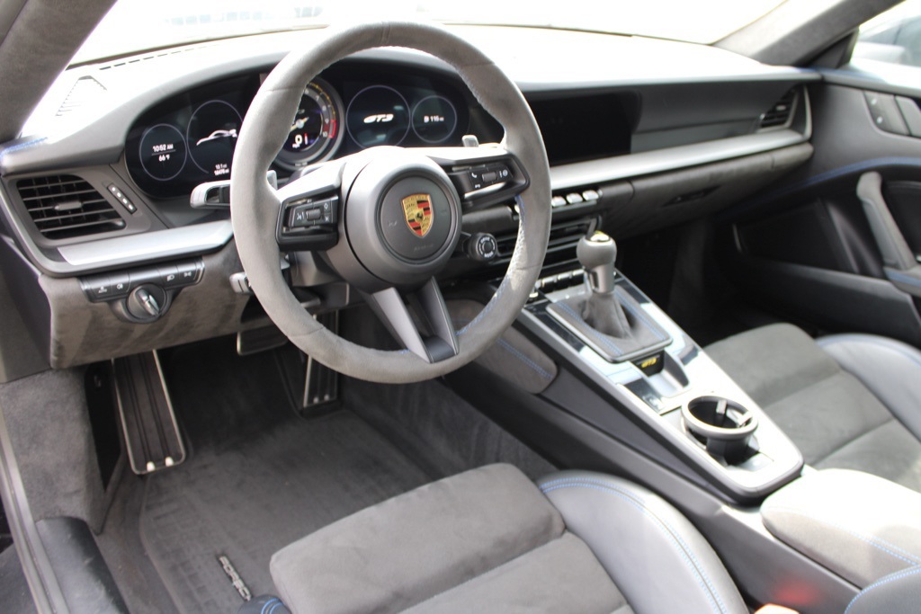 2022 Porsche 911 GT3 Coupe photo 4