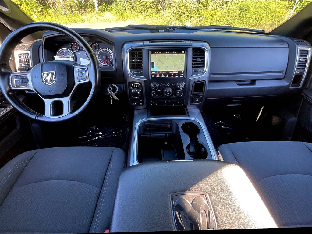 2021 Ram 1500 Classic Warlock photo 20