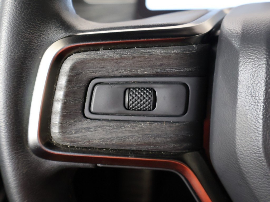 2022 Rivian R1T Adventure photo 32