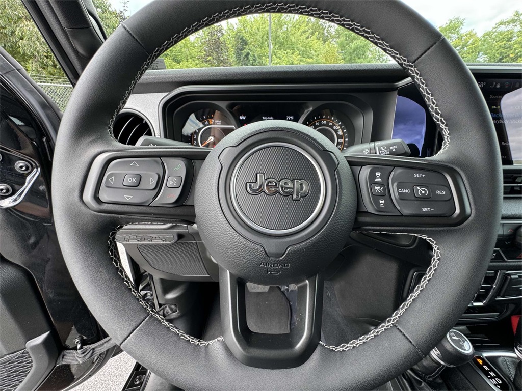 2025 Jeep Gladiator Sport S photo 16