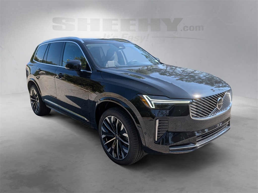 2026 Volvo XC90 AWD Plus photo 2