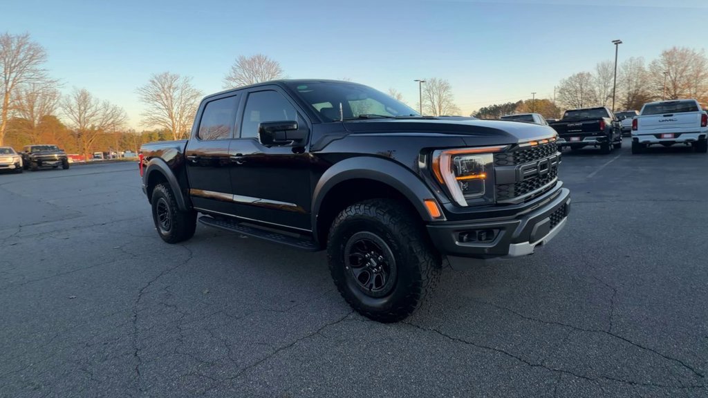 2023 Ford F-150 Raptor photo 2