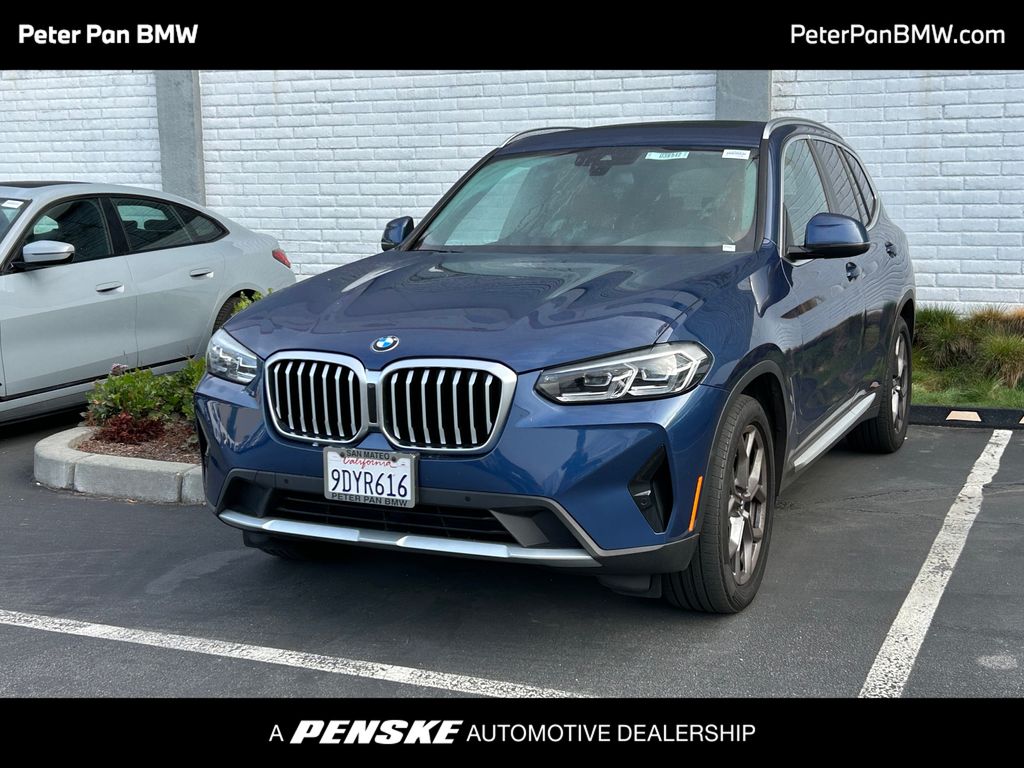 2022 BMW X3 30i