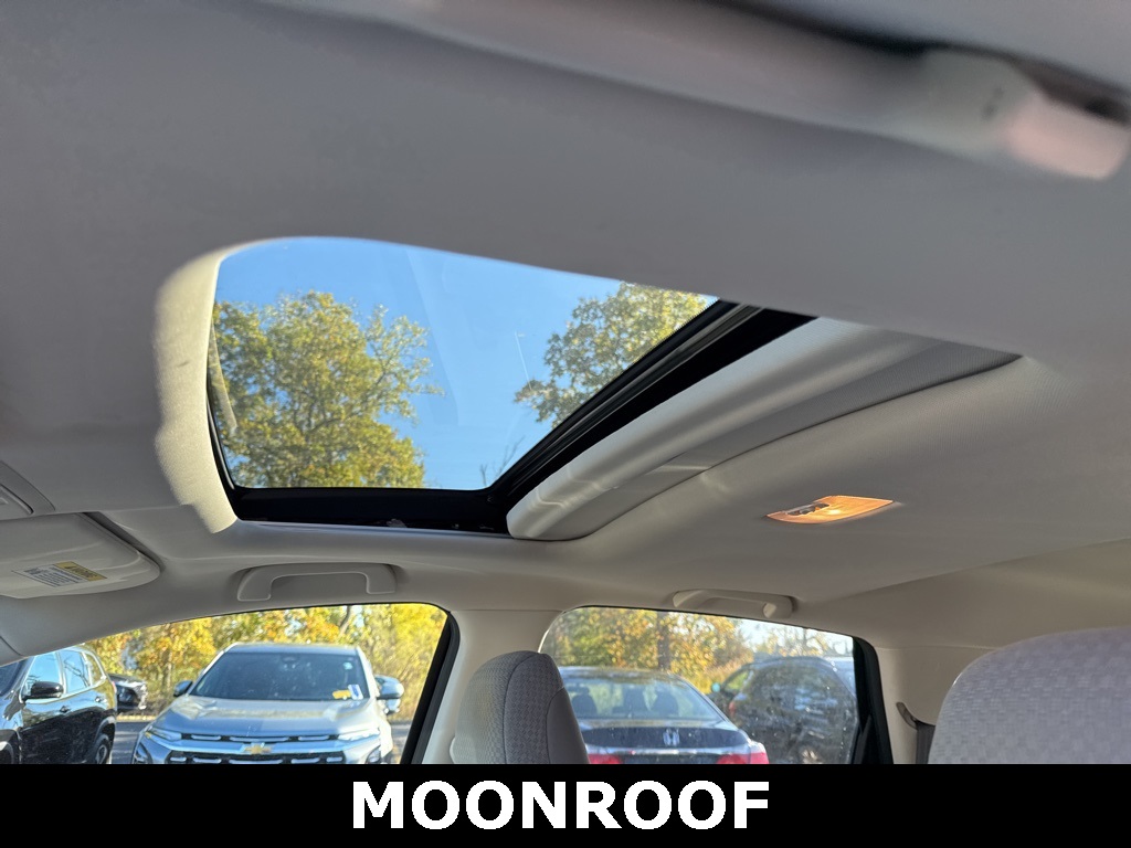 2015 Honda CR-V EX photo 3