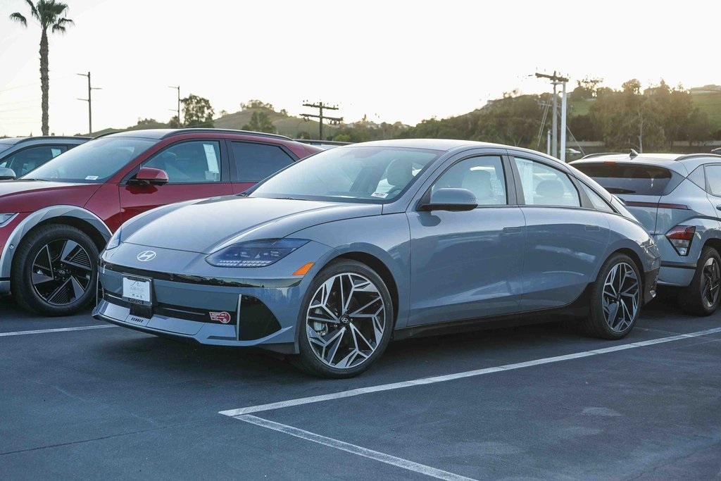2024 Hyundai IONIQ 6 SEL