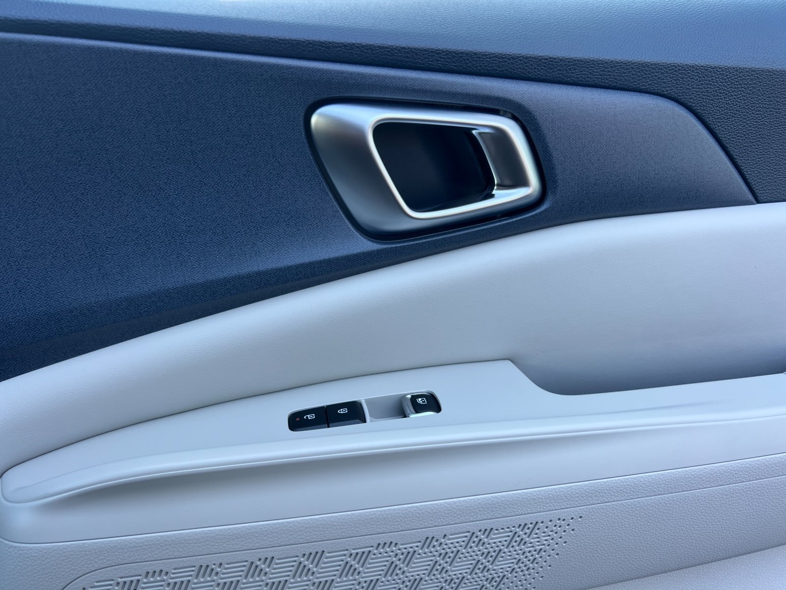 2026 Kia Carnival SX photo 18