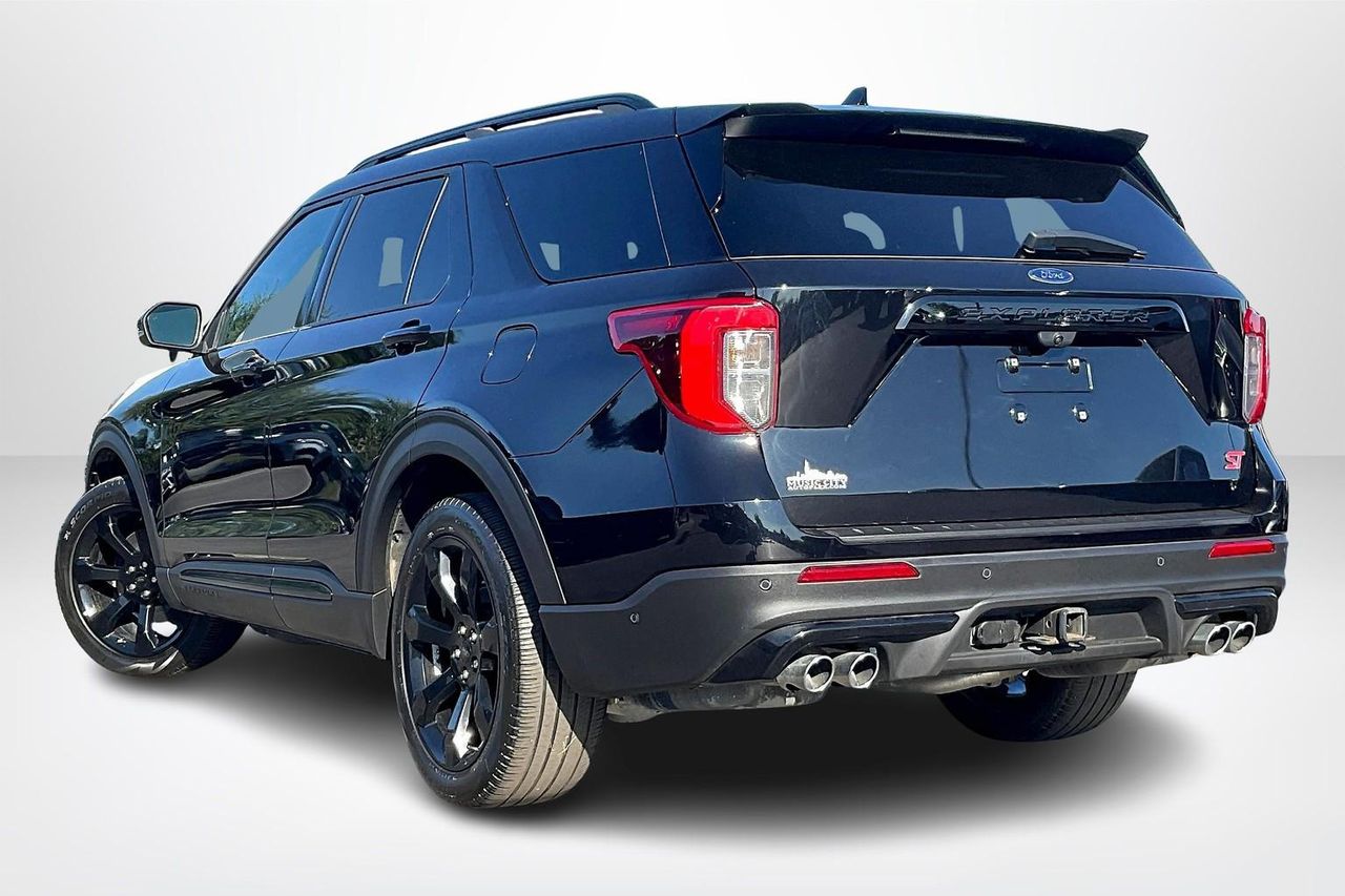 2020 Ford Explorer ST photo 3