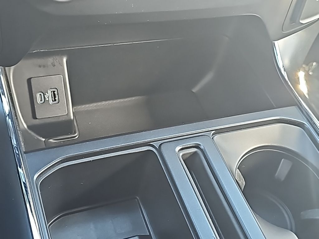 2022 Ford F-150 XL photo 25