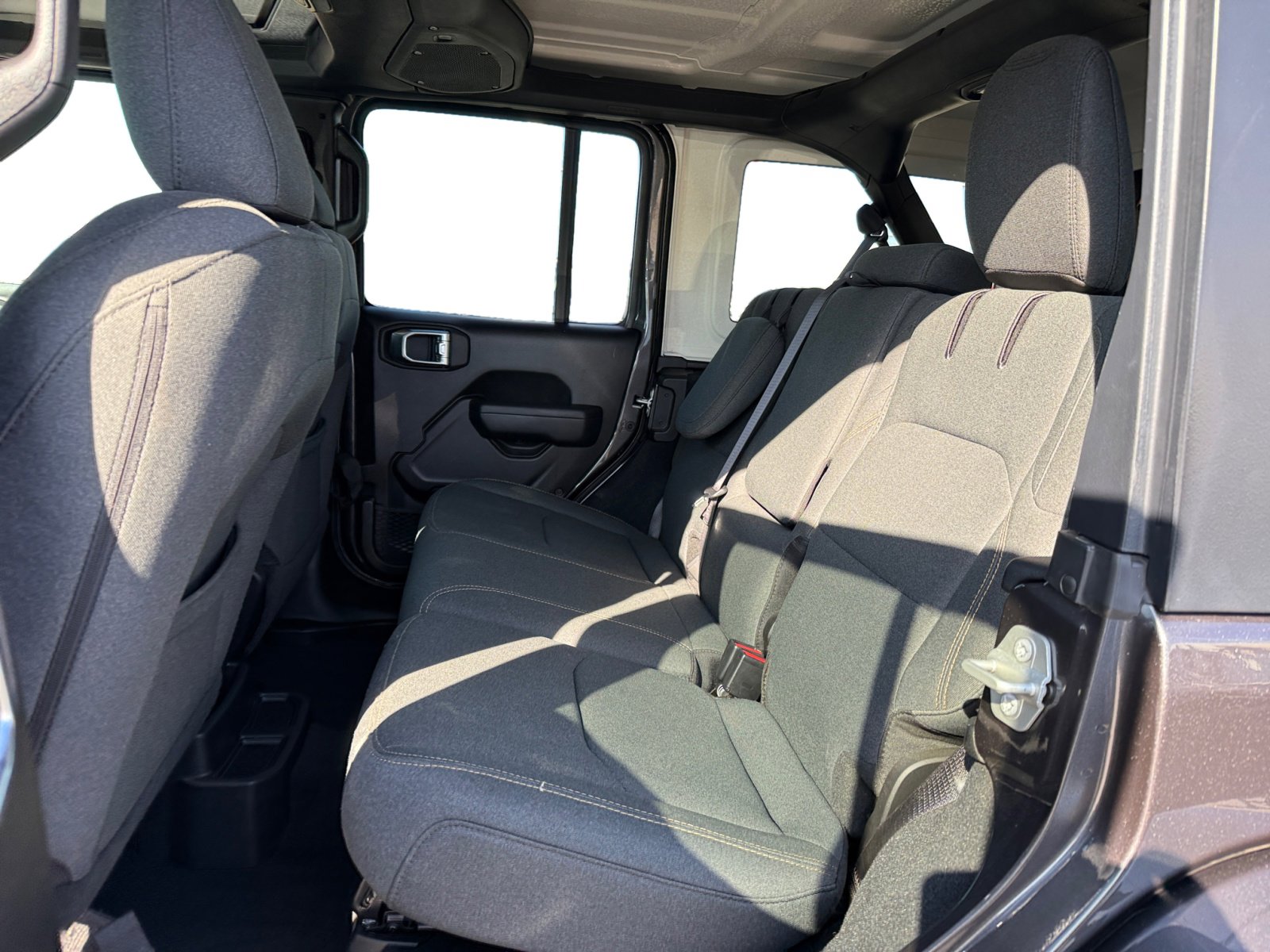 2024 Jeep Wrangler Sport S 4xe photo 16