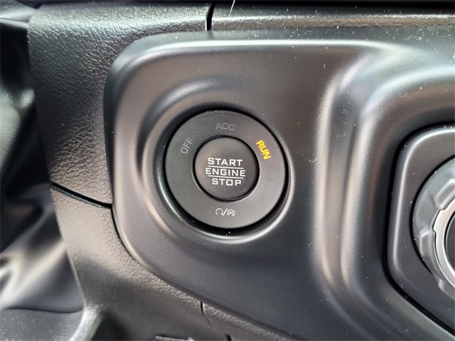 2021 Jeep Wrangler Unlimited Sahara Altitude photo 33