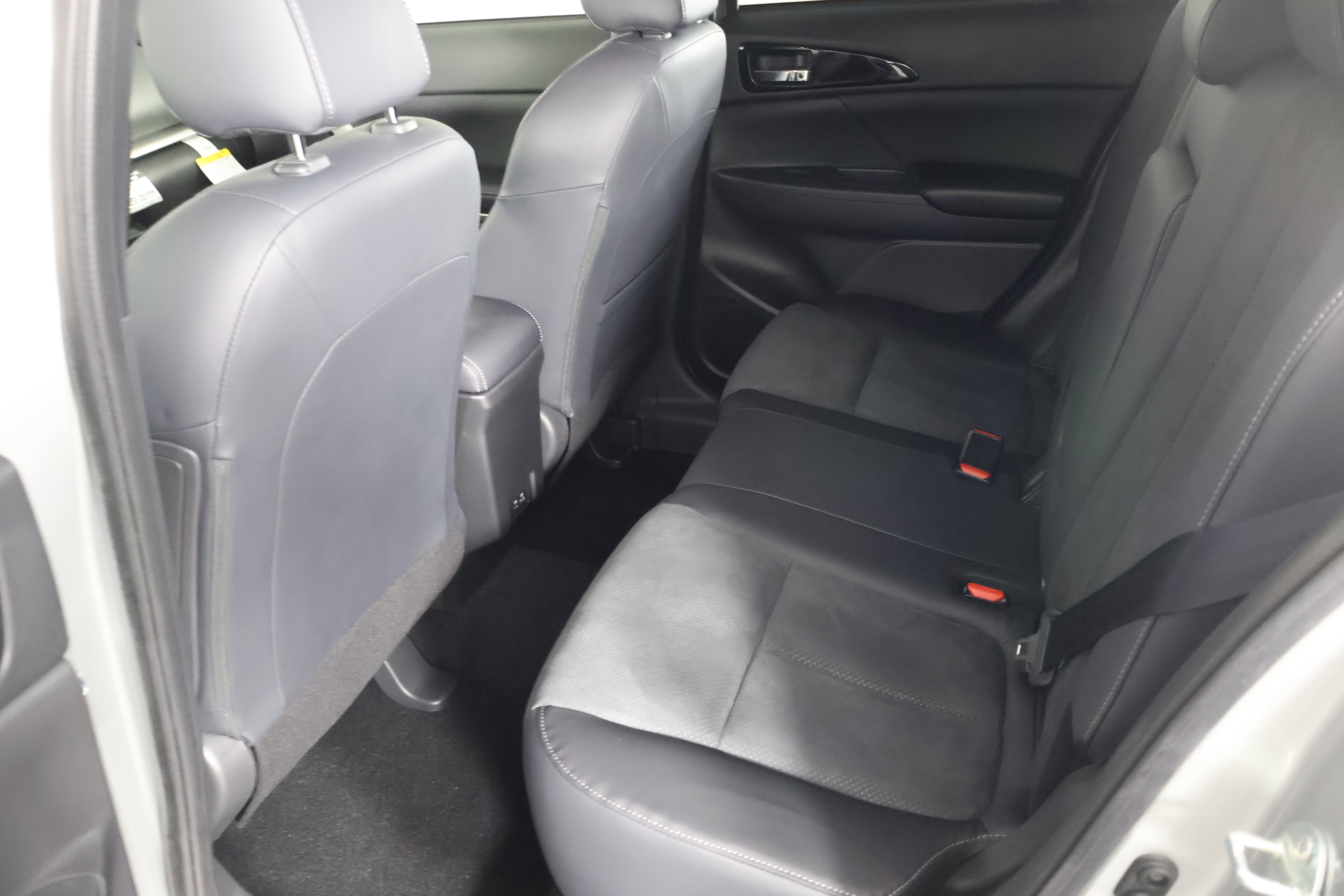 2025 Mitsubishi Eclipse Cross SEL photo 14