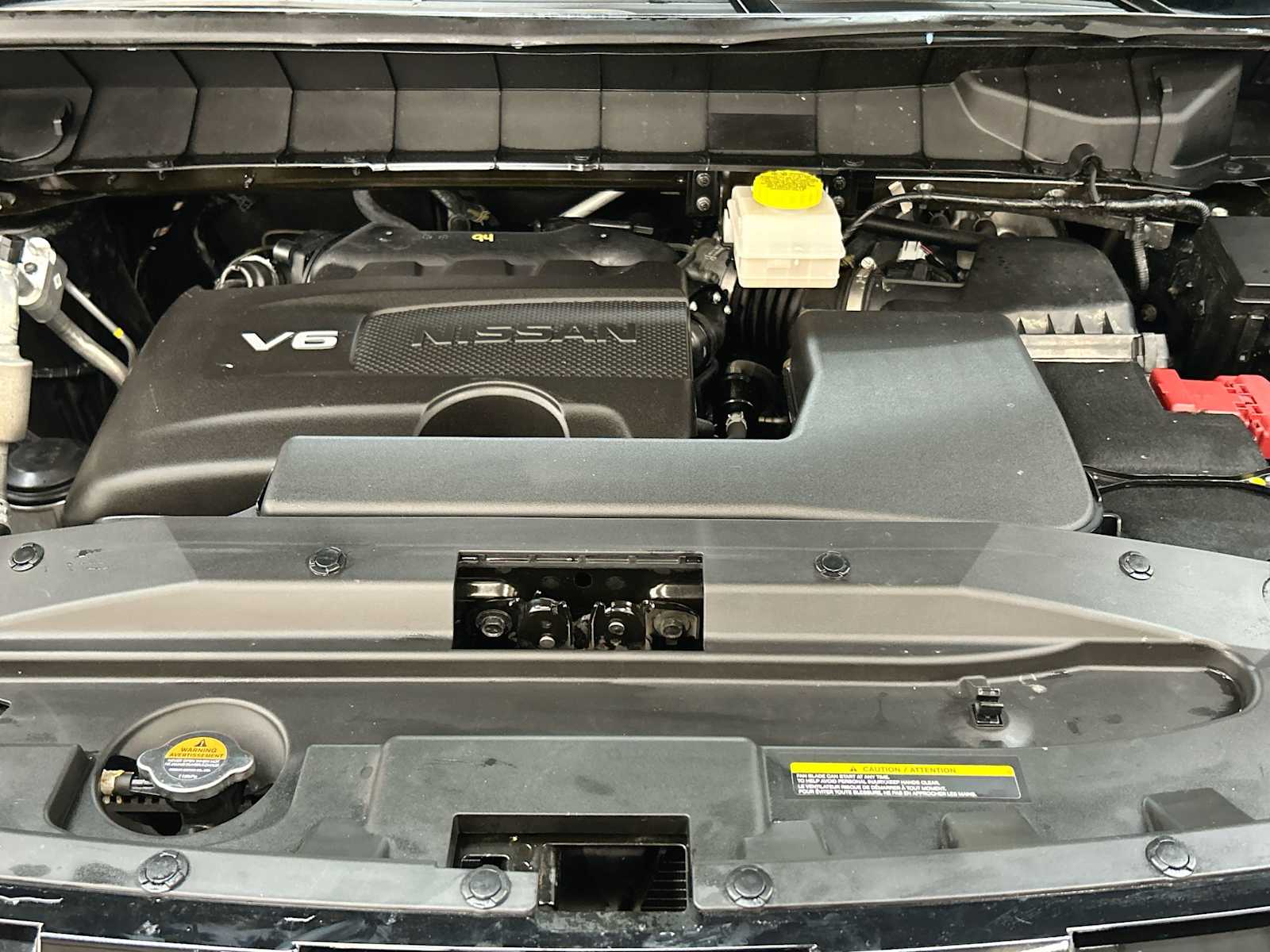 2024 Nissan Pathfinder SL photo 11