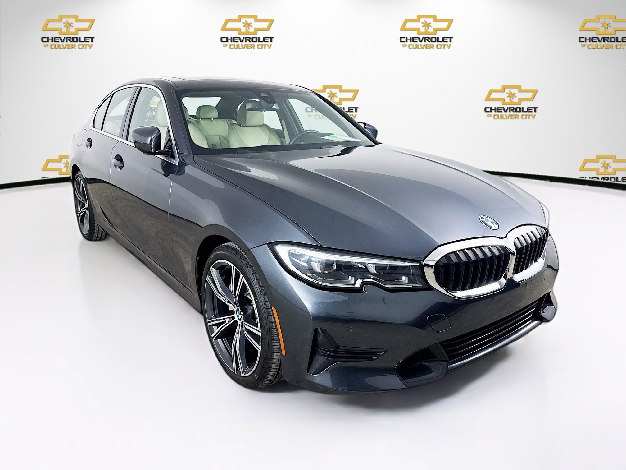 2022 BMW 3 Series 330i