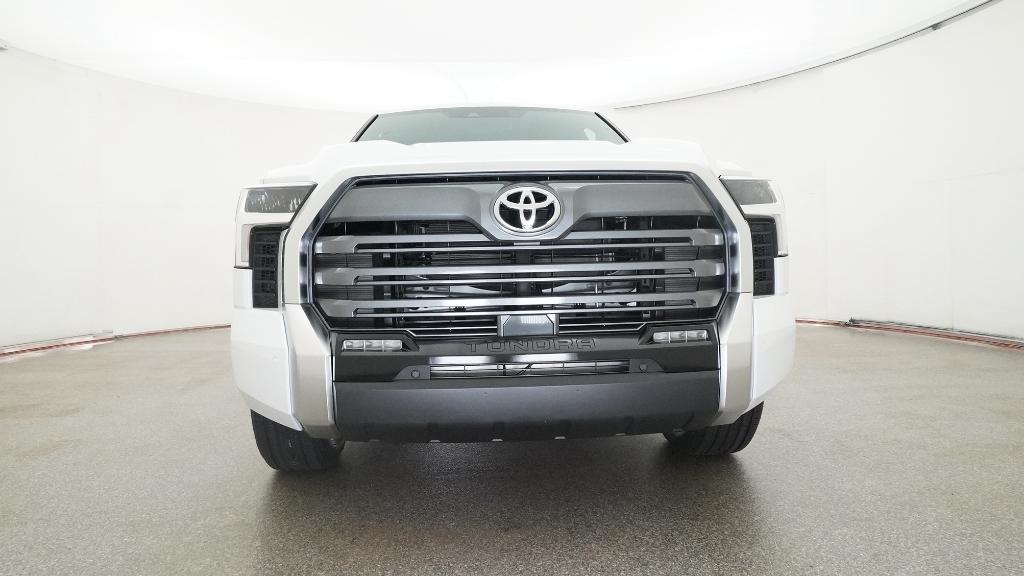2025 Toyota Tundra Limited CrewMax photo 2