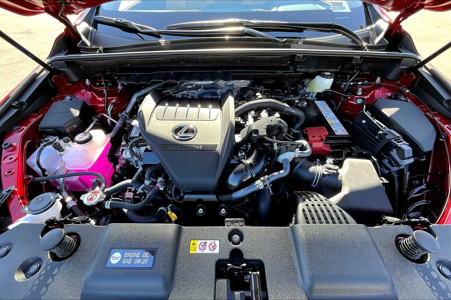 2026 Lexus NX 350 photo 18