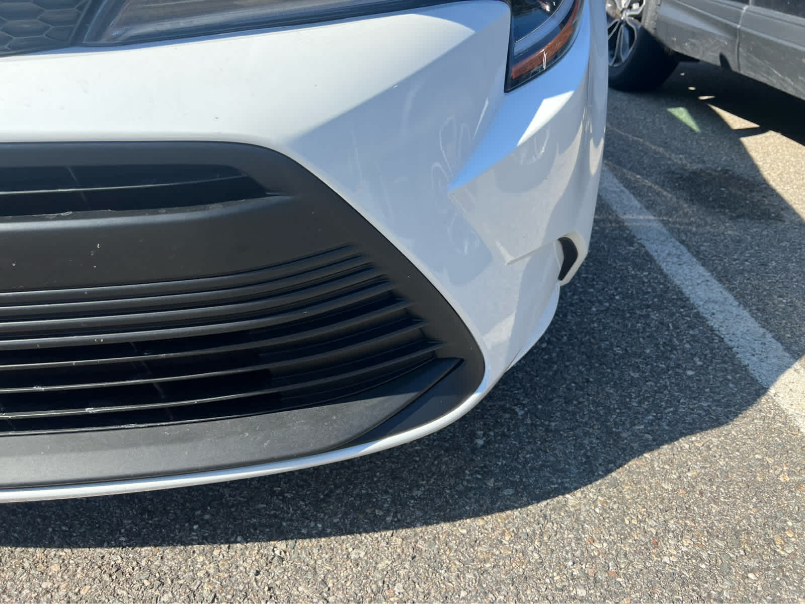 2024 Toyota Corolla LE photo 4