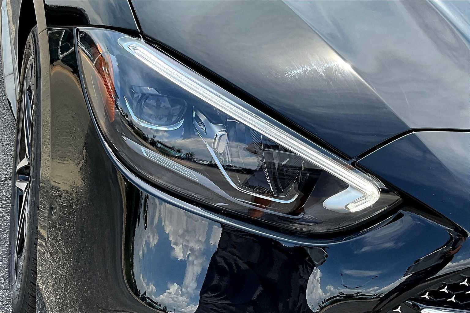 2025 Mercedes Benz C 300 photo 20