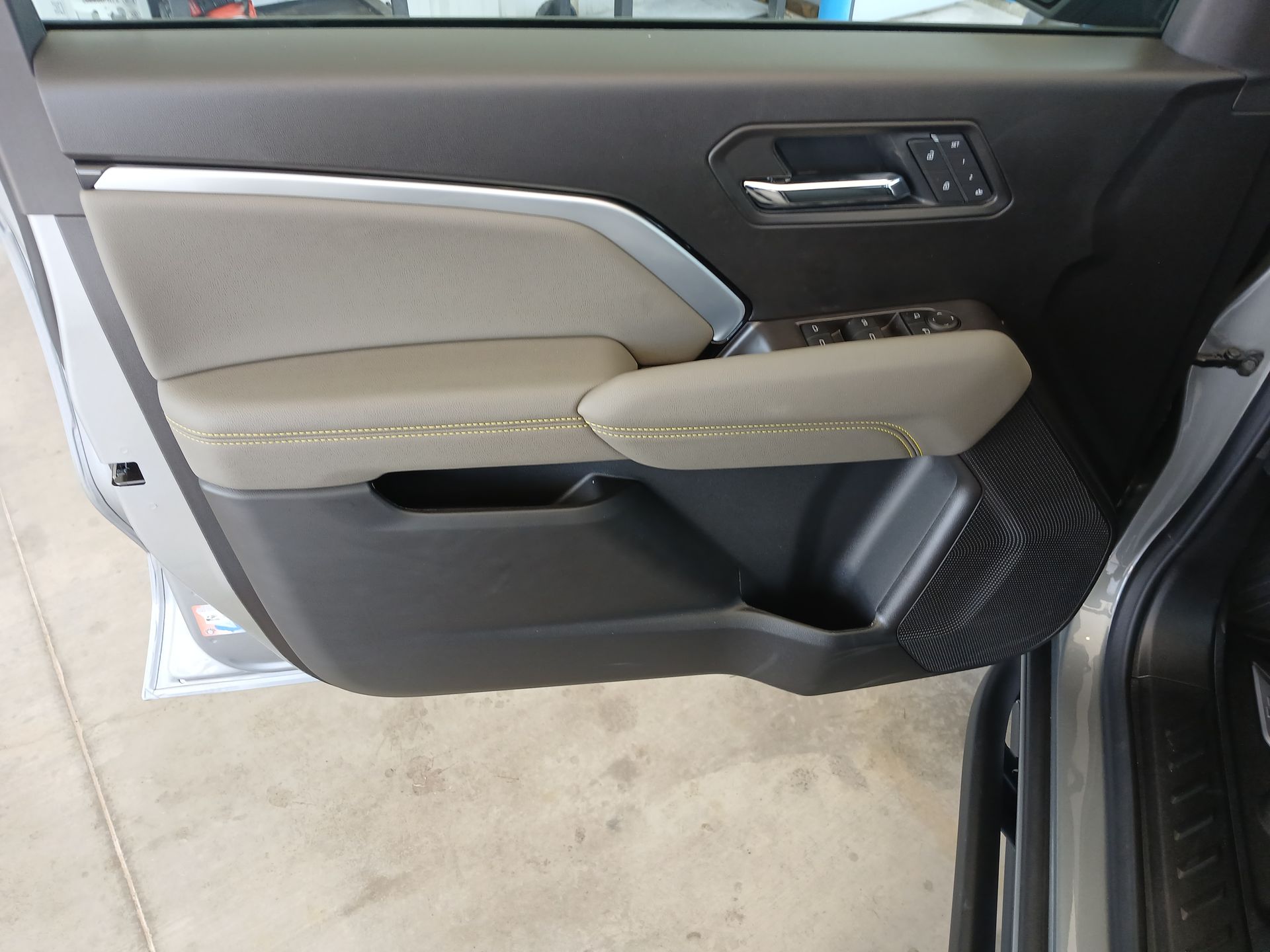 2025 Chevrolet Colorado ZR2 photo 21