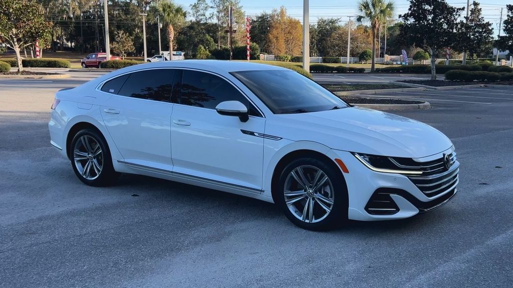2022 Volkswagen Arteon SE R-Line photo 2