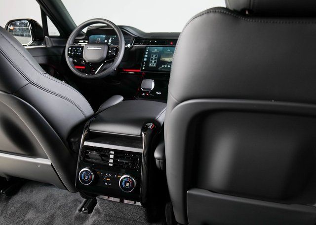 2025 Land Rover Range Rover Sport SE photo 11