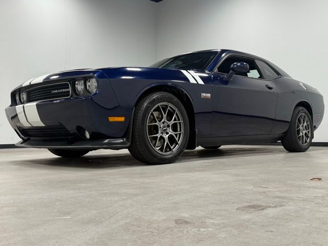 2014 Dodge Challenger R/T photo 4