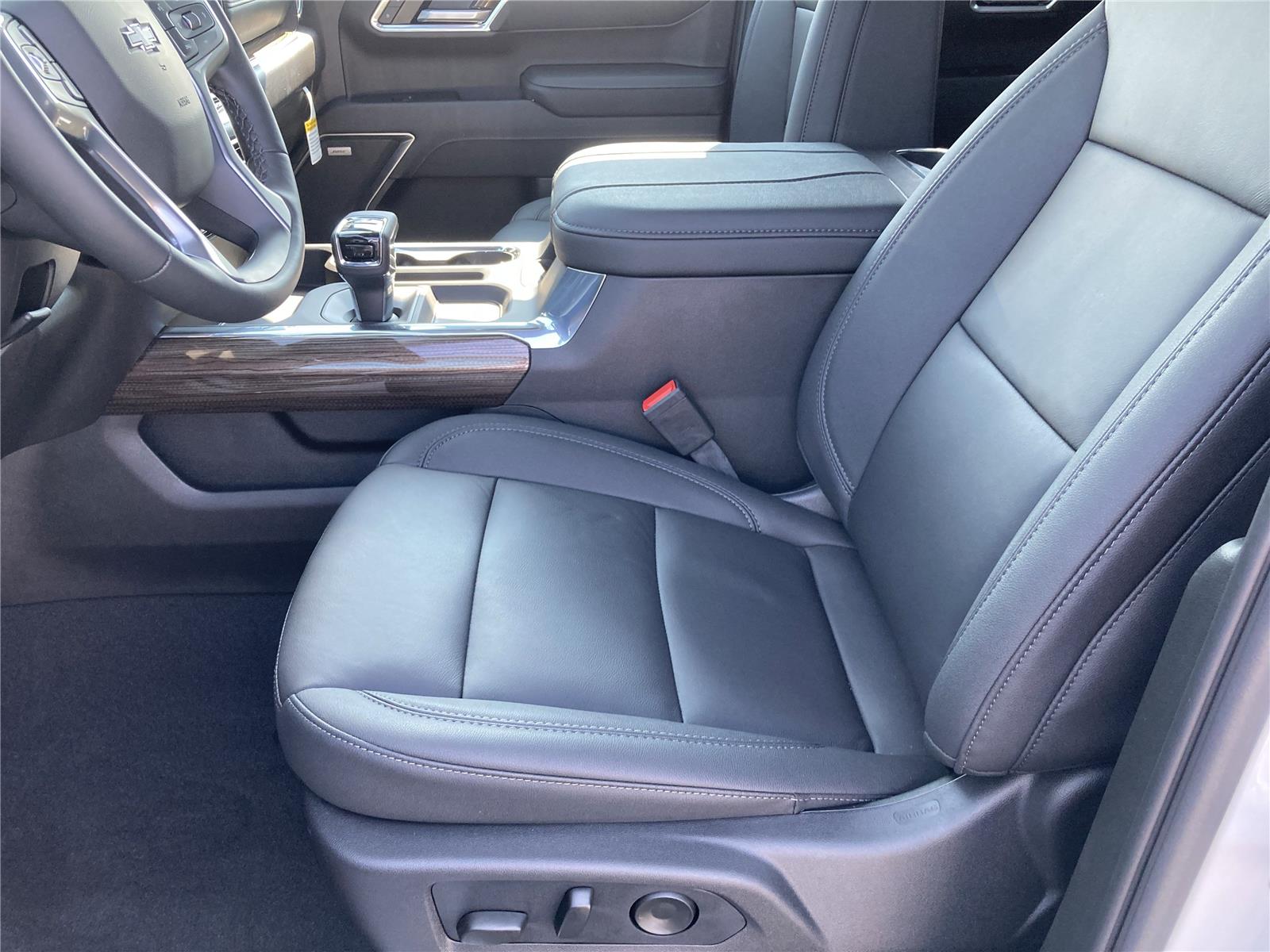 2026 Chevrolet Silverado 1500 RST photo 28