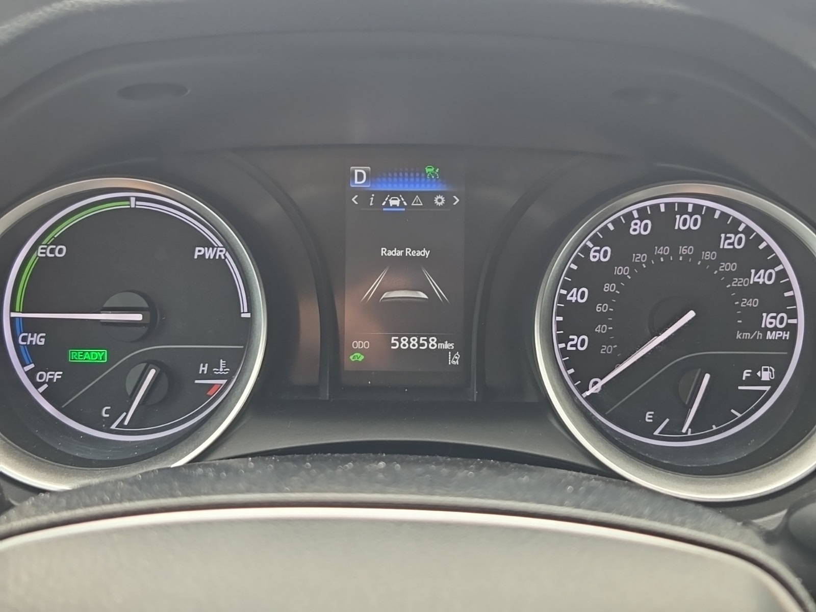 2021 Toyota Camry Hybrid LE photo 4