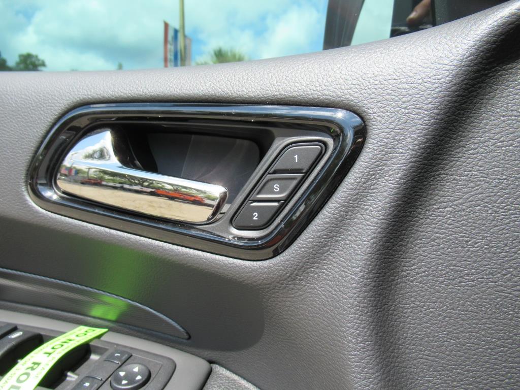 2025 Dodge Durango R/T Plus photo 26