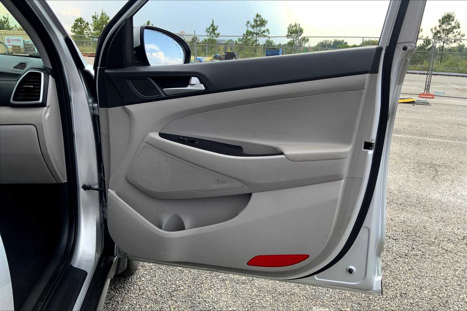 2019 Hyundai Tucson Sport photo 18