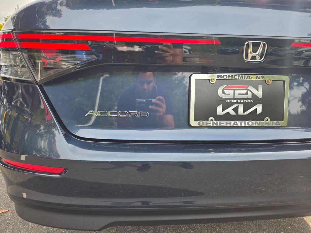 2023 Honda Accord EX photo 26