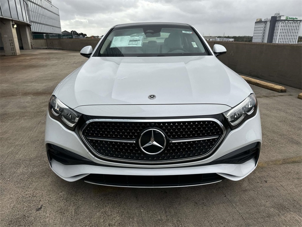 2025 Mercedes Benz E 350 4MATIC photo 2