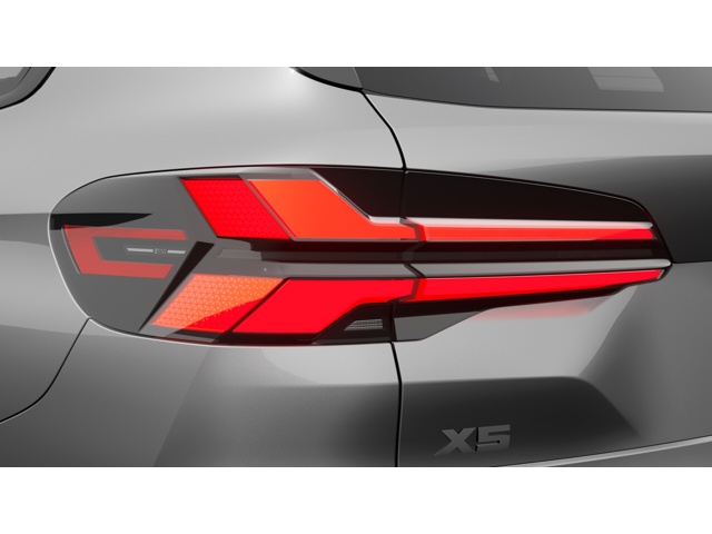 2026 Bmw X5 M60i photo 2