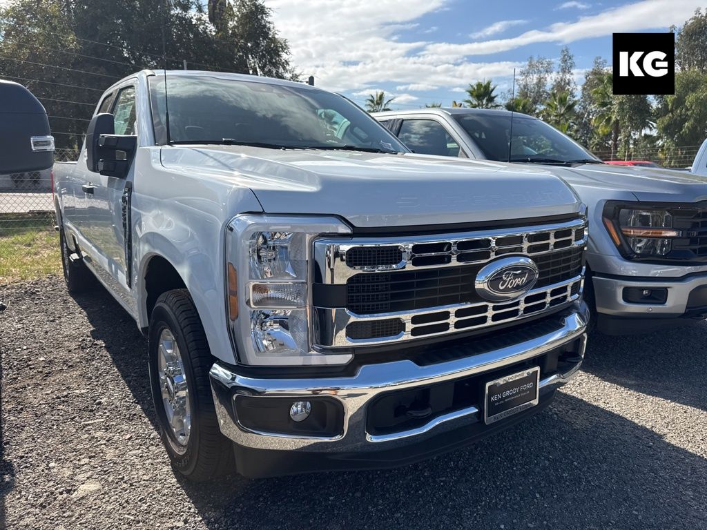 2026 Ford F-250 Super Duty XLT's photo