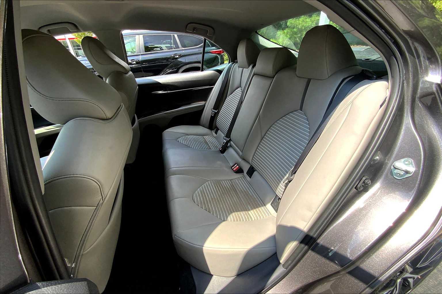 2024 Toyota Camry SE photo 19