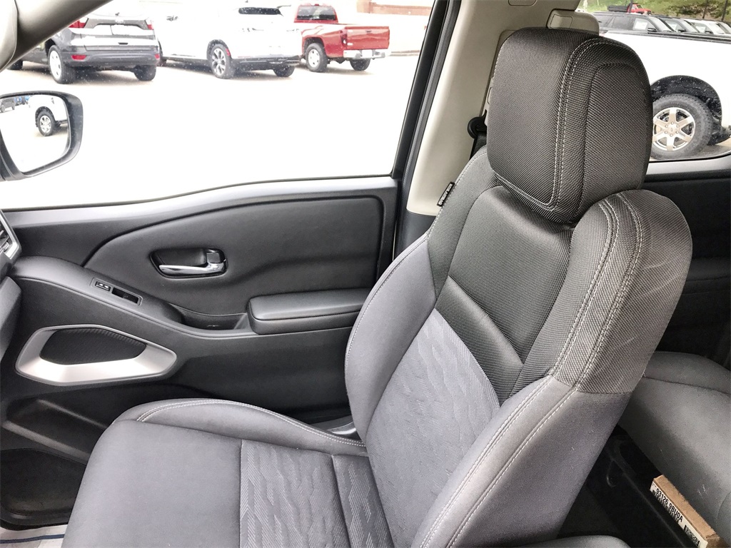 2023 Nissan Frontier SV photo 22