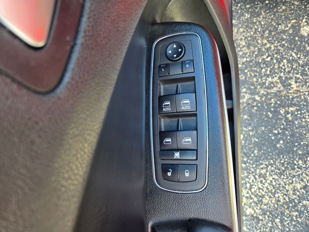 2022 Dodge Charger SXT photo 23