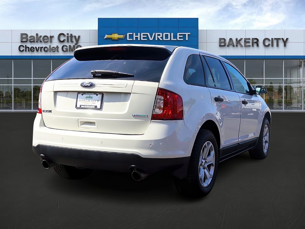 2013 Ford Edge SE photo 4