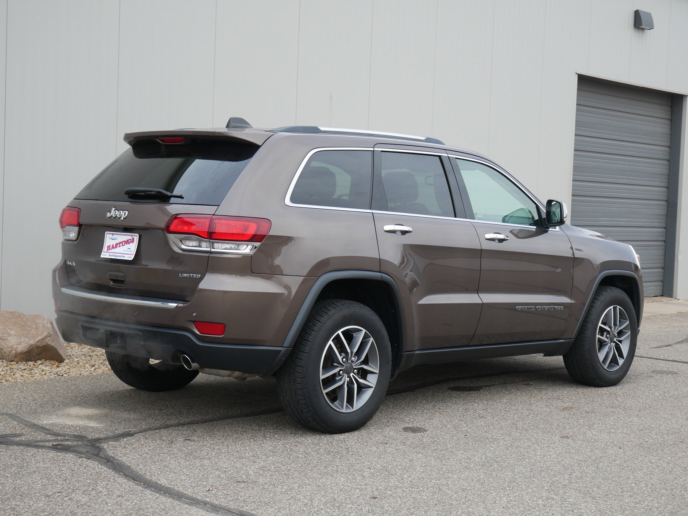 2021 Jeep Grand Cherokee Limited photo 4