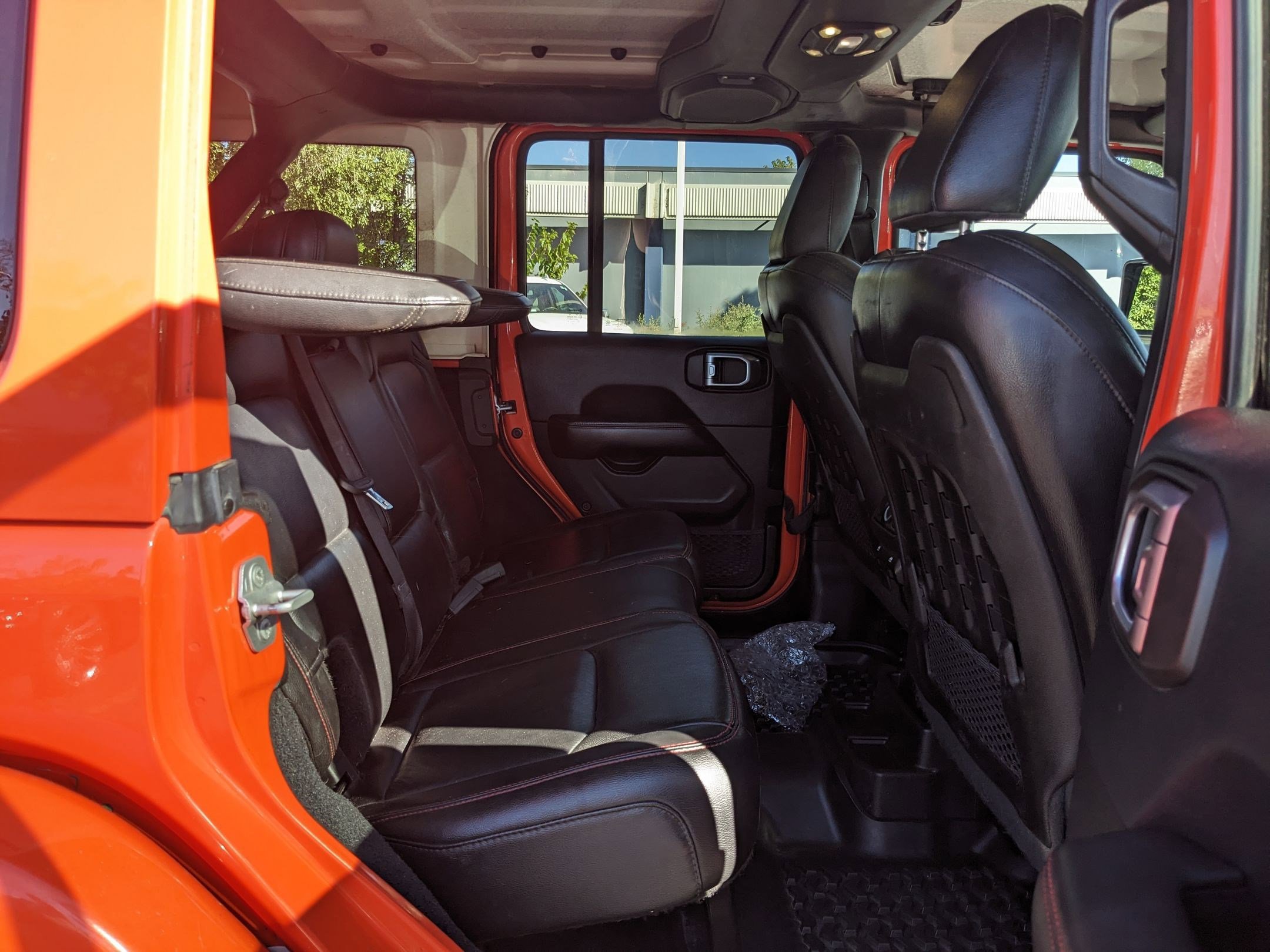 2019 Jeep Wrangler Unlimited Rubicon photo 15