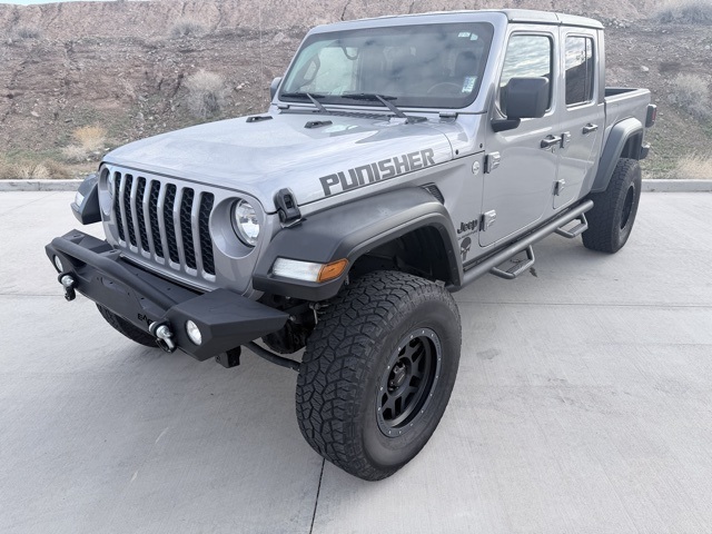 2020 Jeep Gladiator Sport S's photo