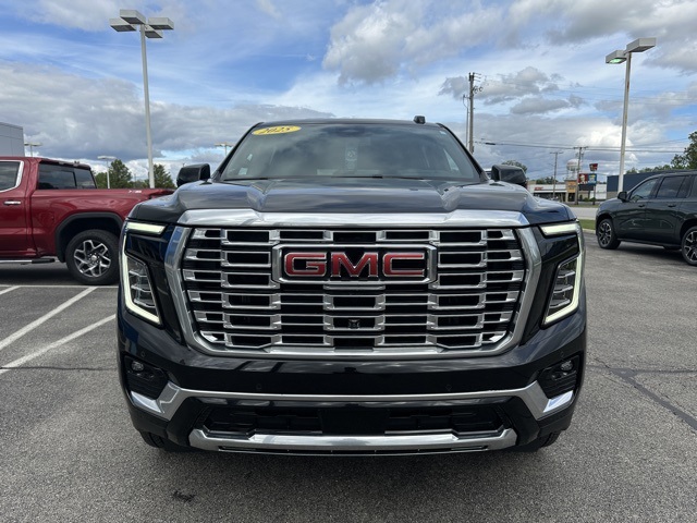 2025 Gmc Yukon XL Denali photo 2