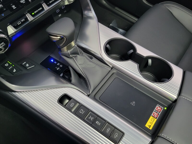 2025 Lexus LX 600 F SPORT Handling photo 12