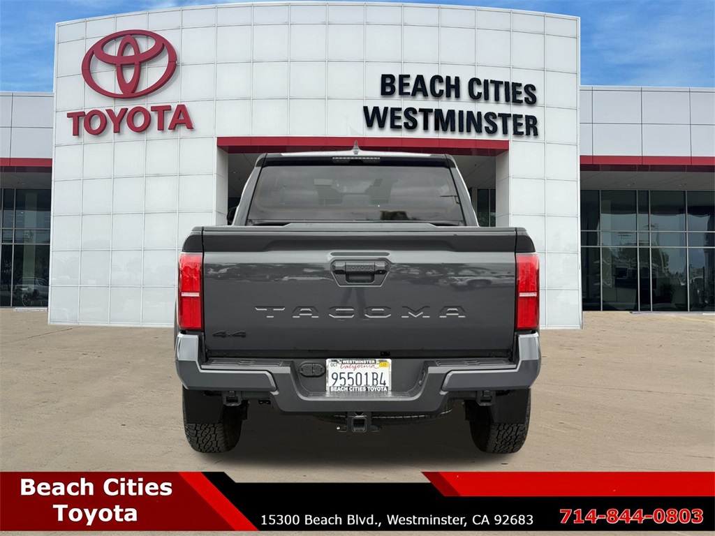 2024 Toyota Tacoma TRD Off-Road photo 9