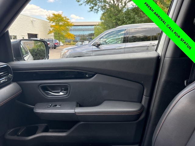 2023 Honda Pilot TrailSport photo 22