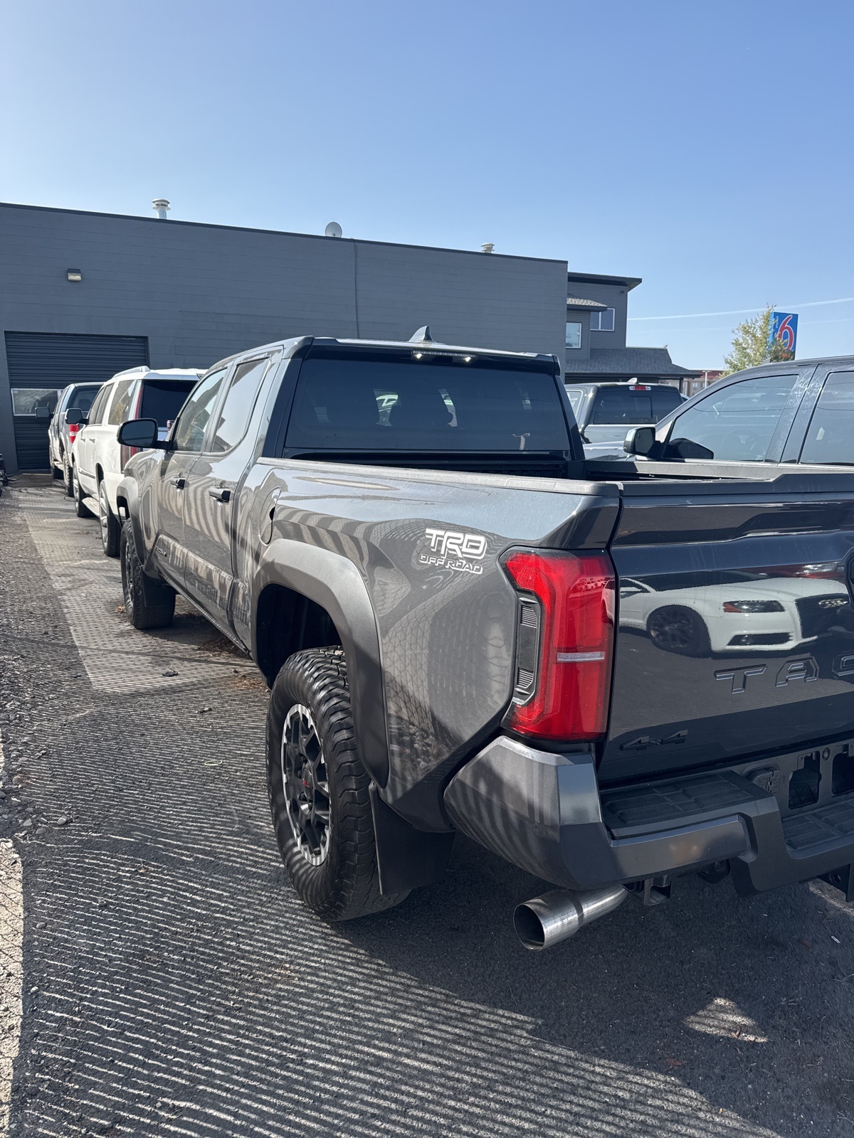 2024 Toyota Tacoma TRD Sport photo 6