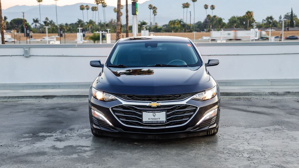 2022 Chevrolet Malibu 1LT photo 3