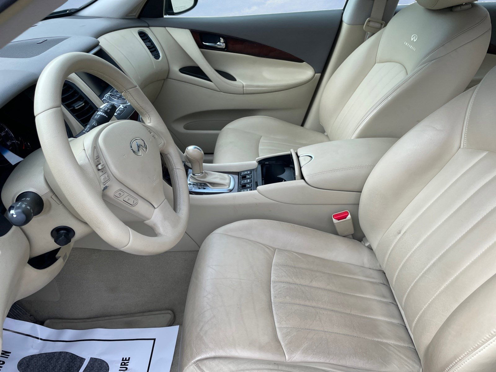 2008 Infiniti EX35 Journey photo 12
